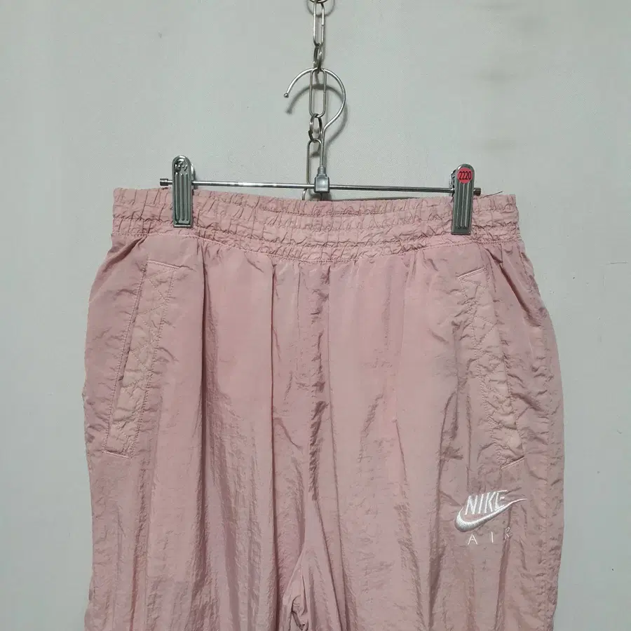 2220) 나이키 여성 춘하 우븐 트레이닝 바지 M 21년식