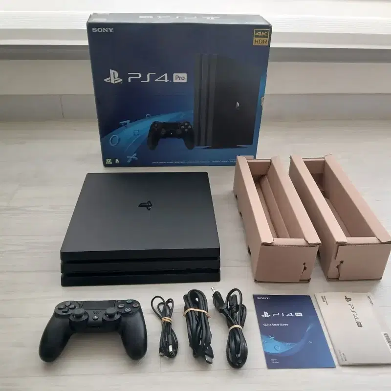 PS4 프로 7218B 팝니다