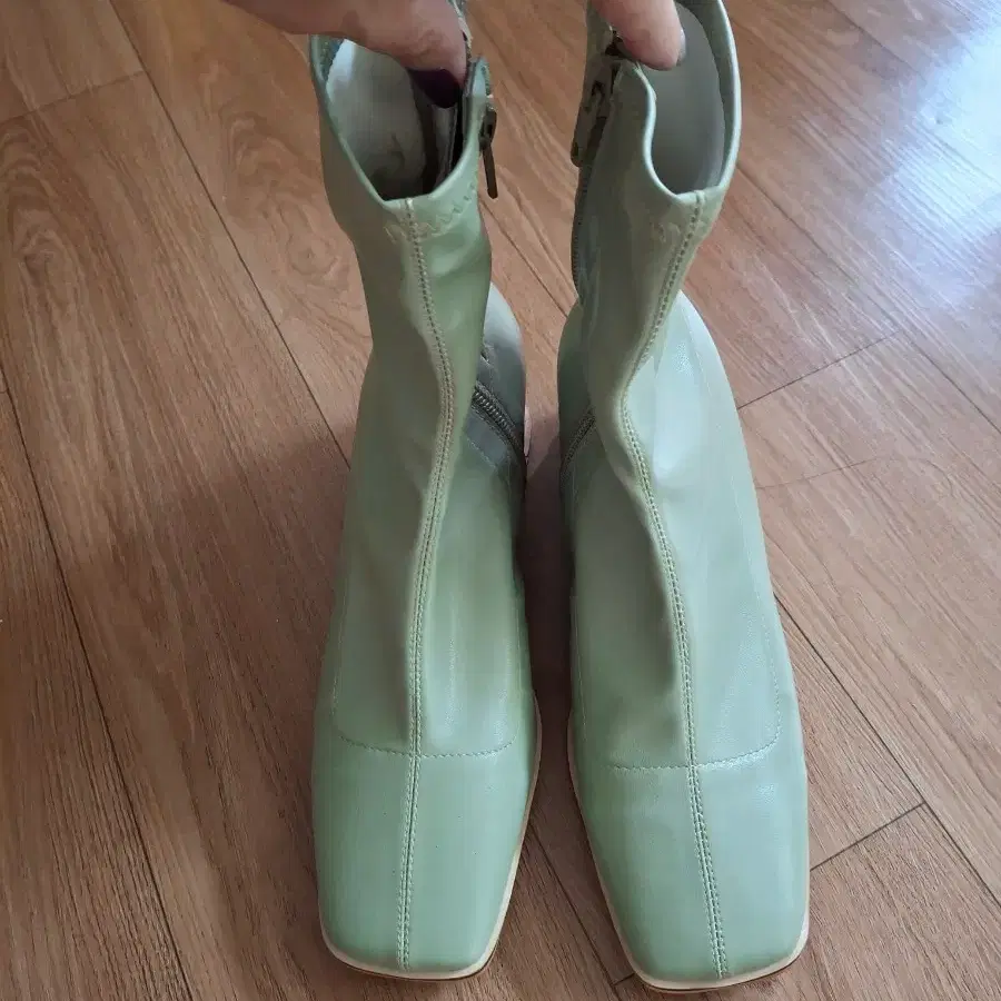 여성 부츠 연두색 235(새상품)