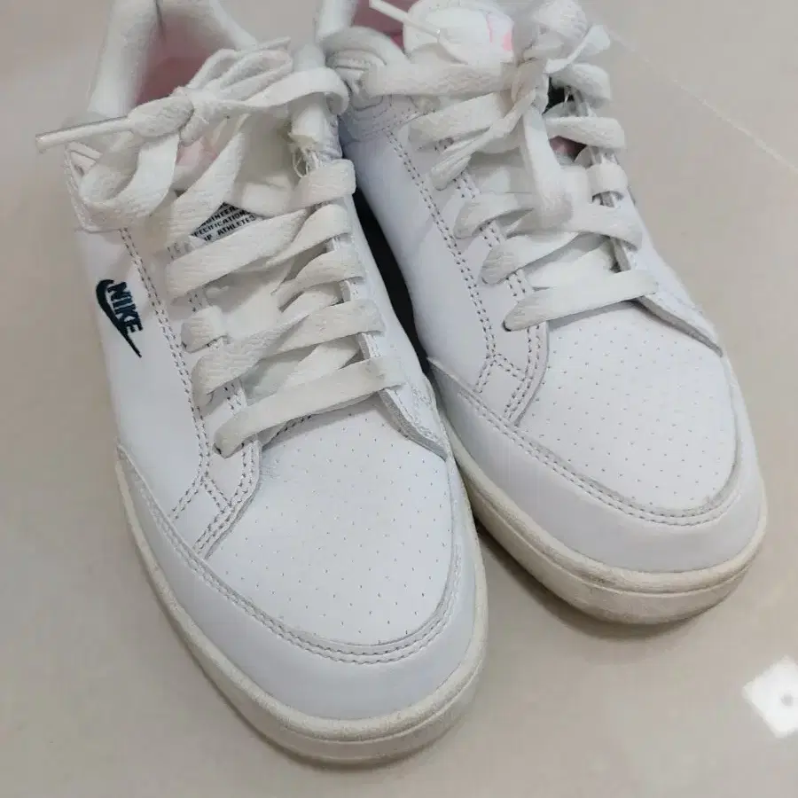 나이키 운동화