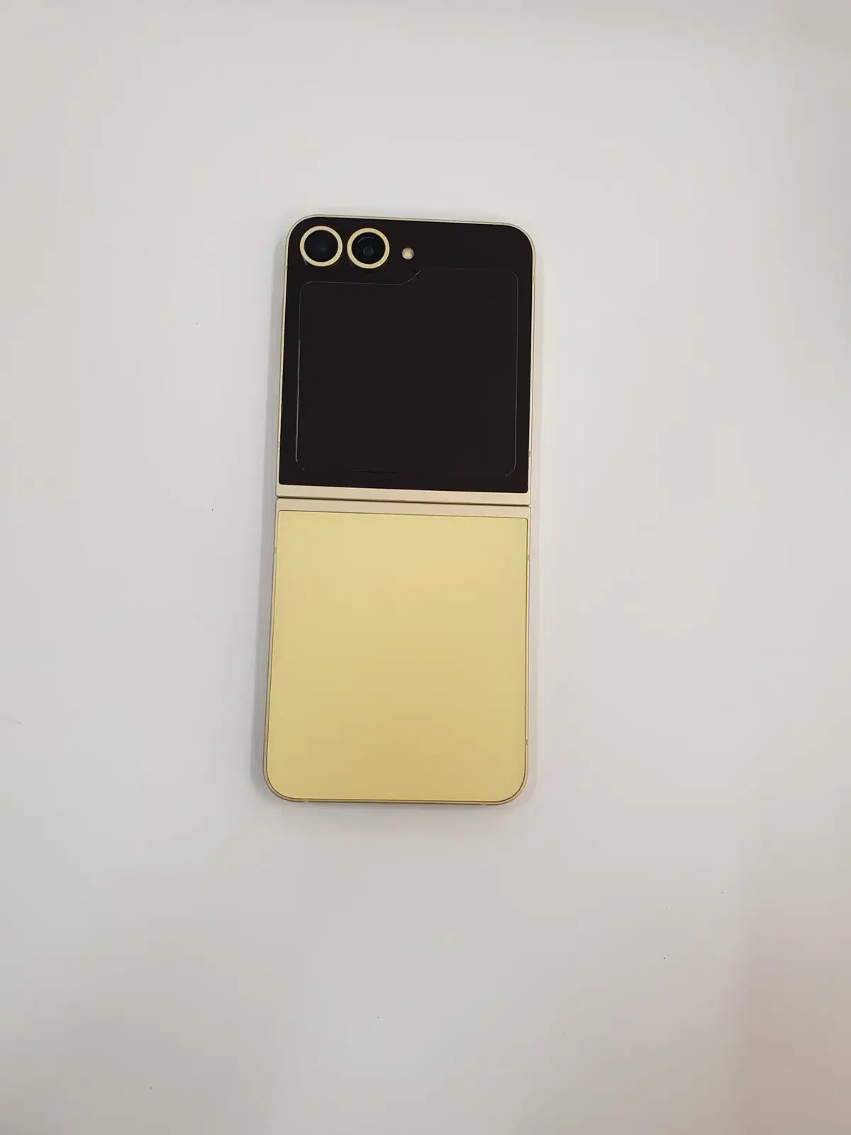 Galaxy Z Flip6 Yellow (8300)