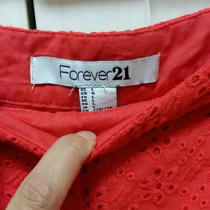 Forever21/펀칭 숏팬츠