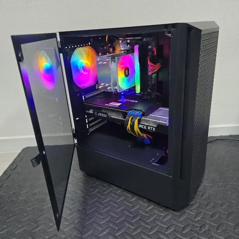 (안산/시흥)라이젠7 5700X, RTX 3070 게이밍 컴퓨터 본체 판매 합니다.