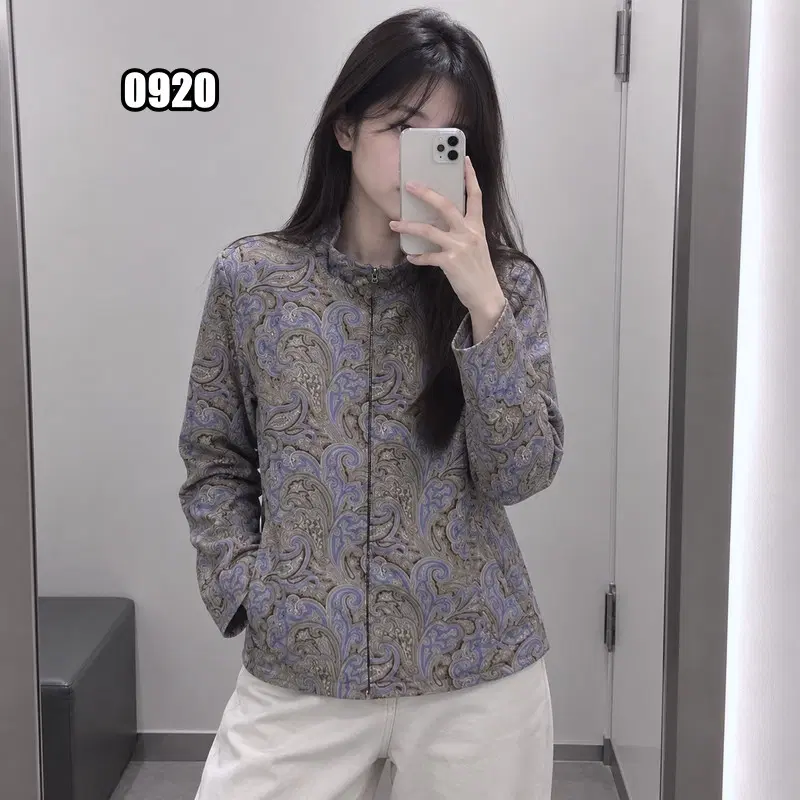 M 닥스 레이디스 페이즐리 자수 집업 점퍼