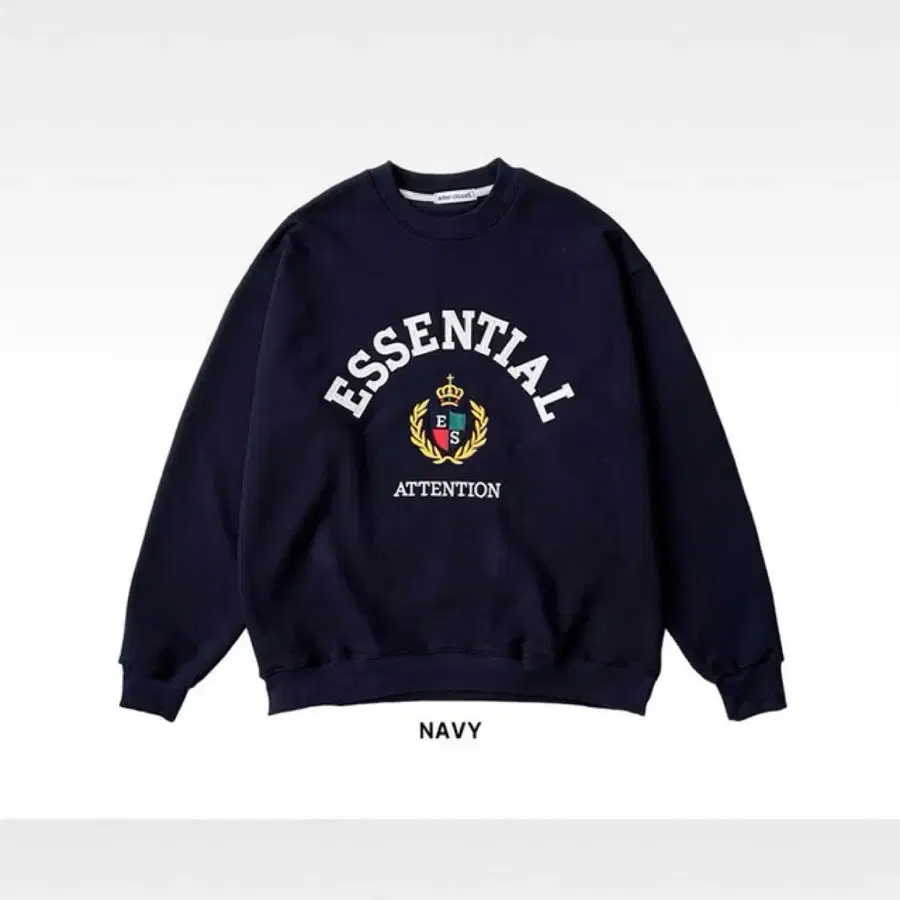 ESSENTIAL ATTENTION 맨투맨 네이비