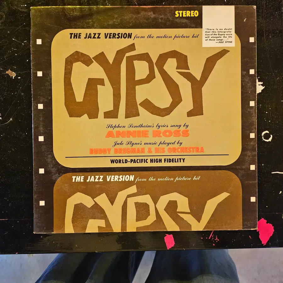 재즈 보컬리스트 애니 로스(Annie Ross)가 미국의 유명 지휘자이자 편곡가인 버디 브레그먼(Buddy Bregman)의 오케스트라와 함께 1959년에 발표한 보컬 재즈 명반