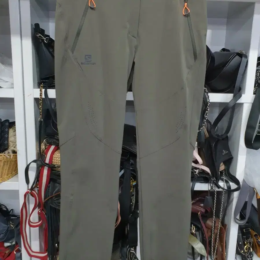 살로몬 팬츠 호칭70 둘레67~73 여성