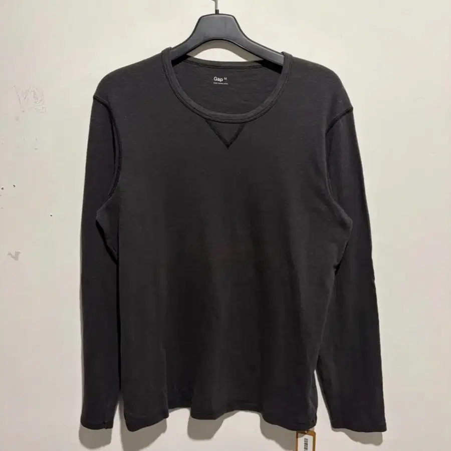 GAP 갭 차콜 긴팔티 롱슬리브