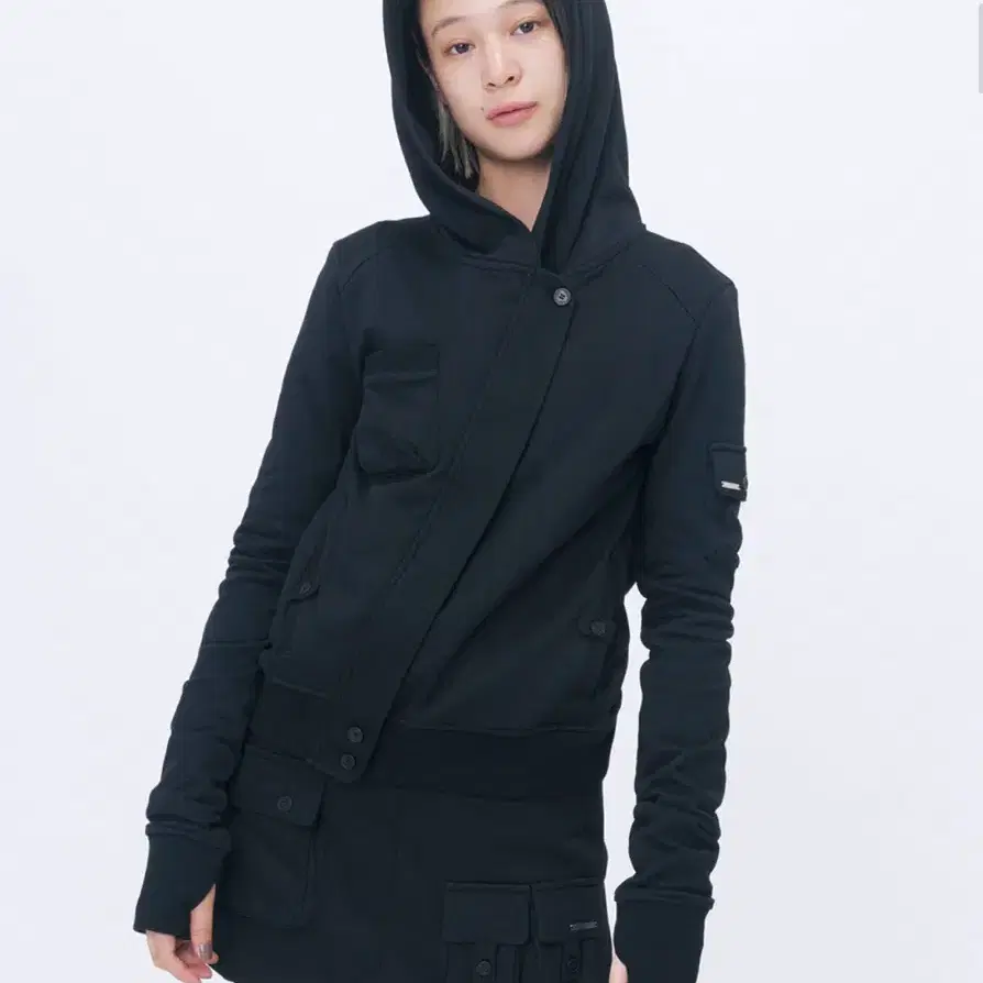 미세키서울 Diagonal hoodie jacket BLACK