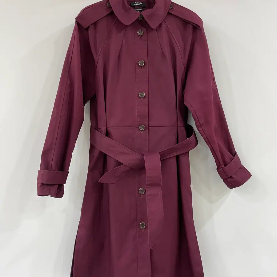 A.P.C 아페쎄 버건디 벨티드 트렌치 코트 34