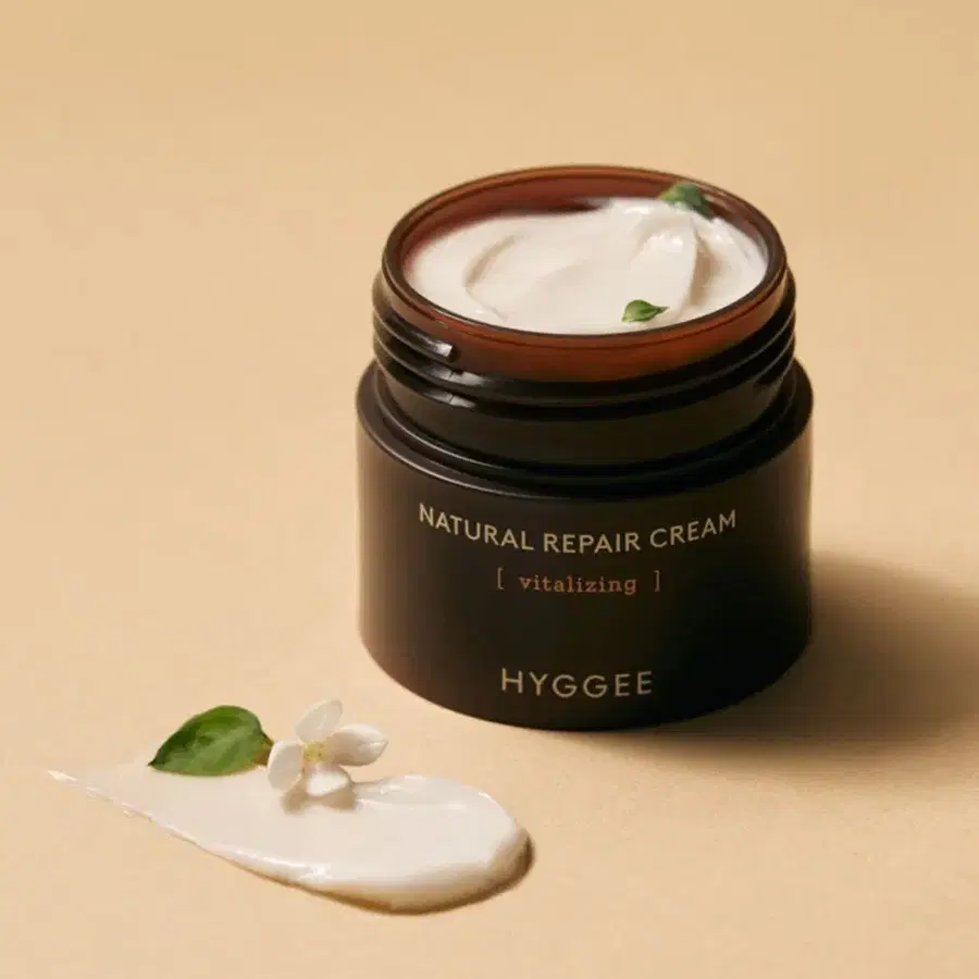 휘게 내추럴 리페어 홍삼 크림 50ml