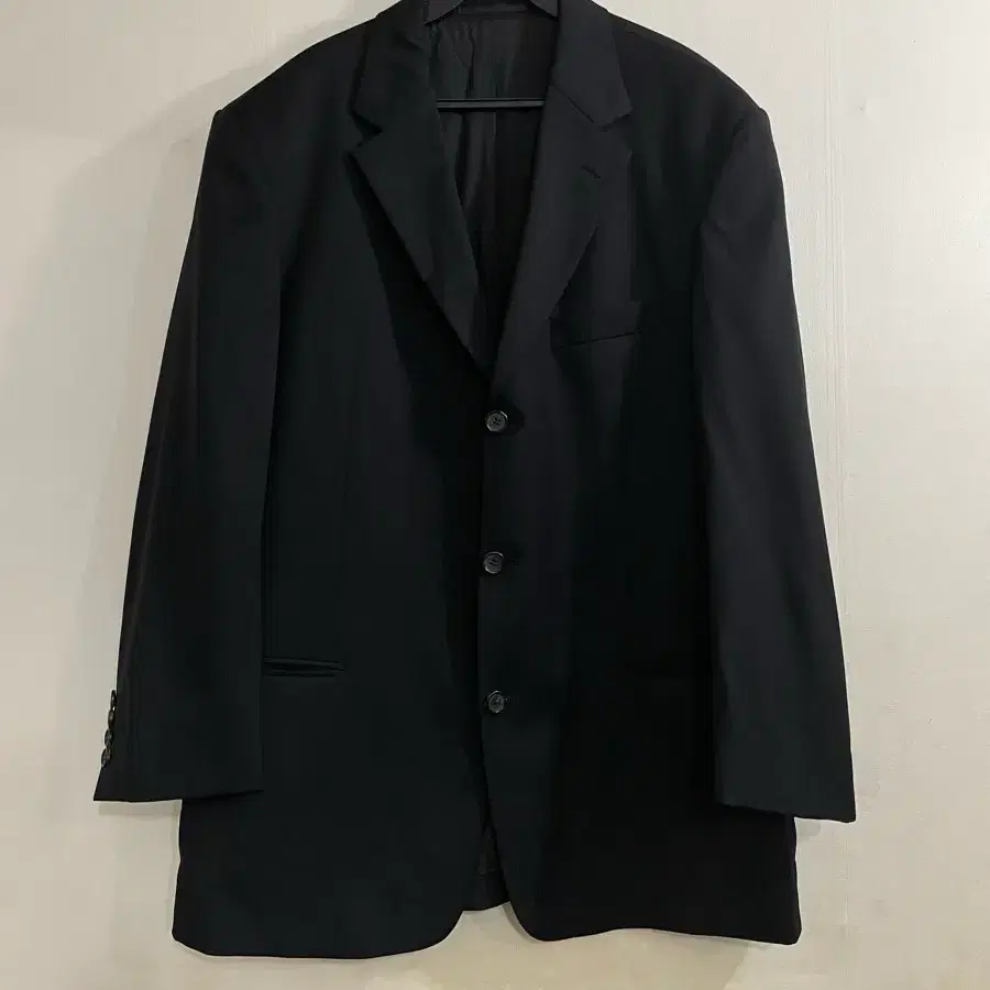 휴고보스 이탈리아산 버진울 블레이져 자켓 블랙