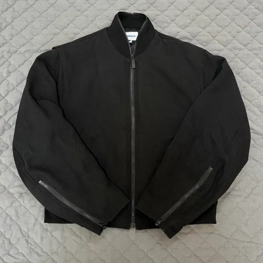 아더에러 Frank Product. 120 자켓