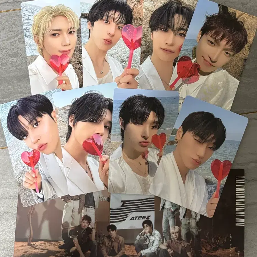 에이티즈 8주년 전시회 입장 특전 양도