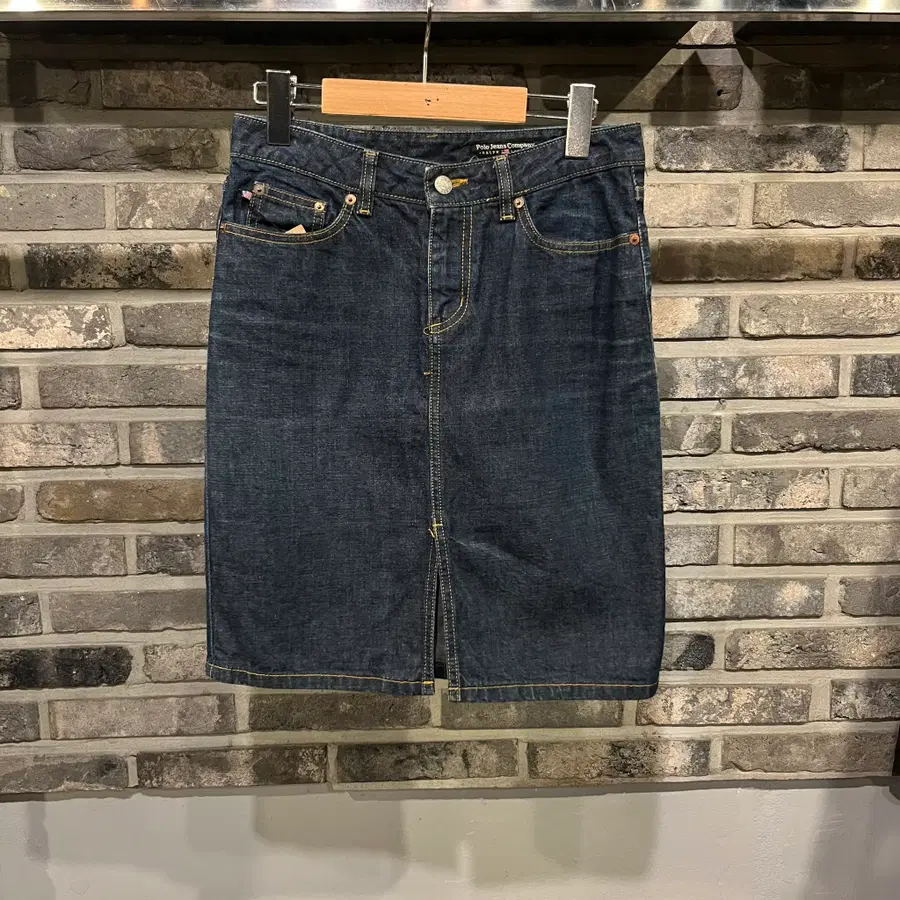 폴로 진스 프론트 슬릿 인디고 데님 미디 스커트