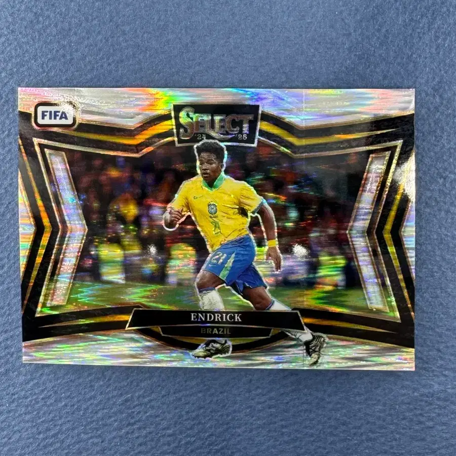 2024-25 Panini Select FIFA Soccer Field Level 엔드릭 Brazil Prizm