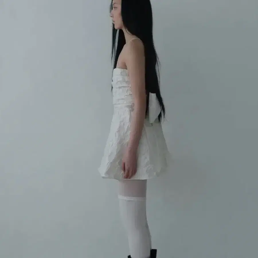 르콩 자가드 리본 미니 드레스