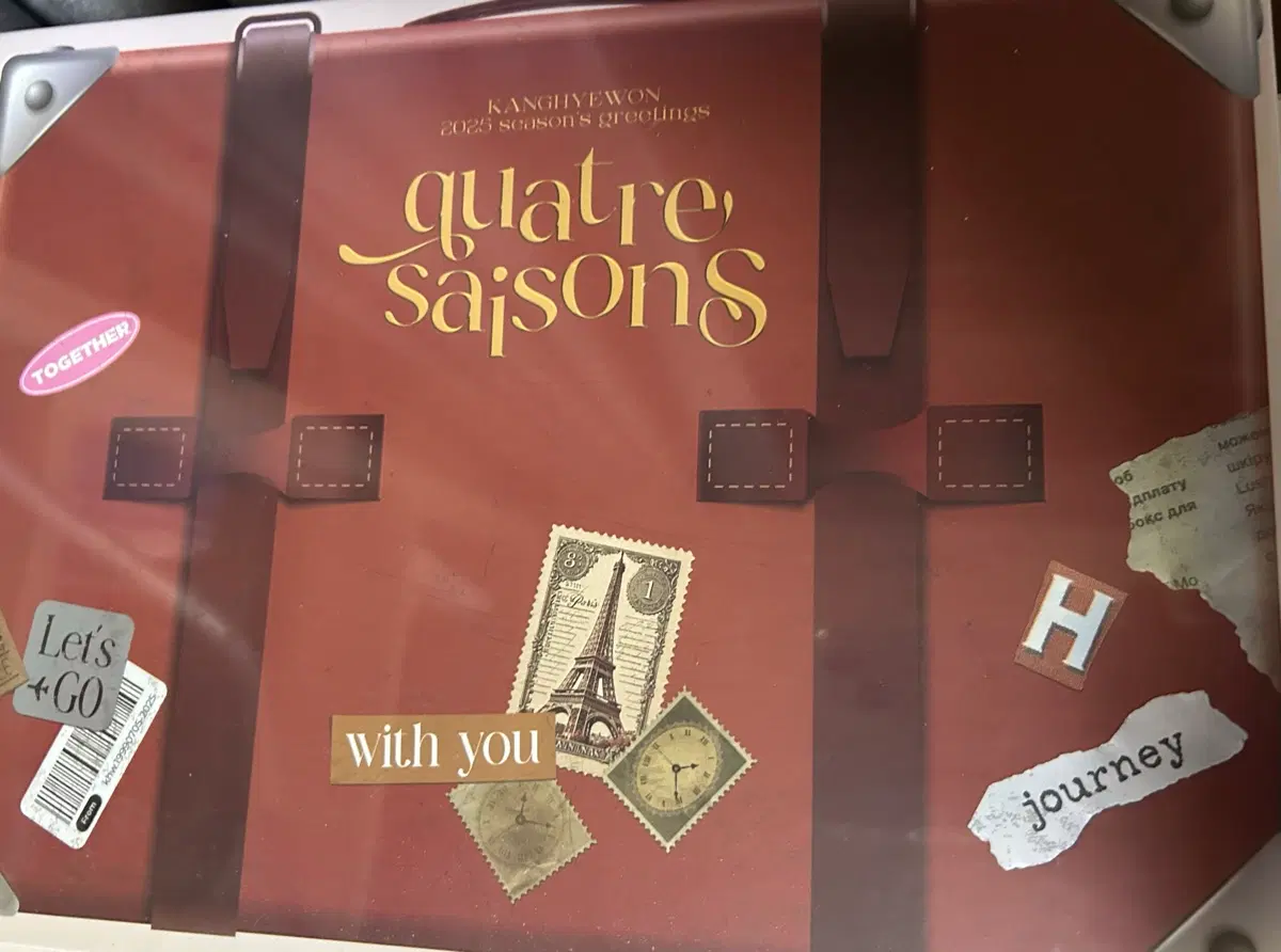Hyewon 2025 Season's Greetings sealed