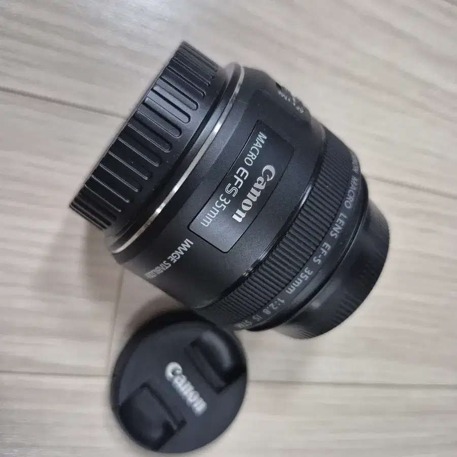 캐논 EF-S 35mm F2.8 IS STM 마크로 렌즈