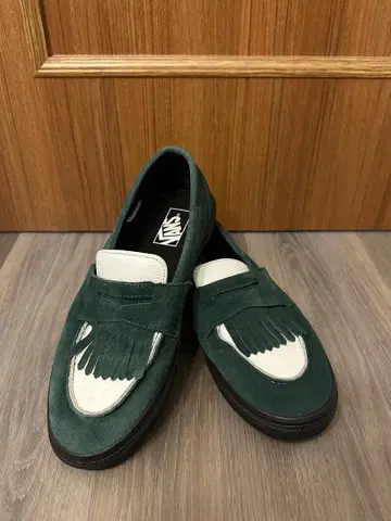 VANS 스웨이드 로퍼 그린 & 화이트