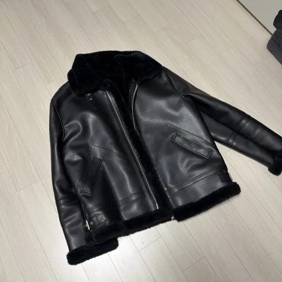 무스탕