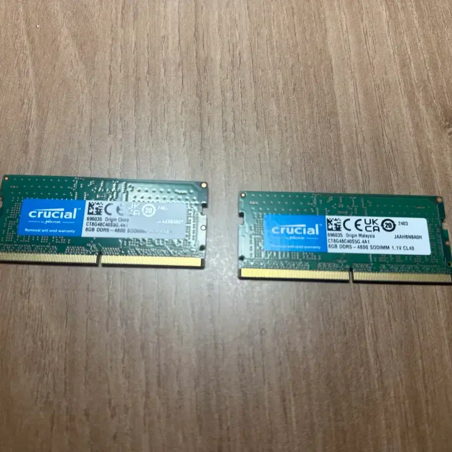 Crucial DDR5-4800 8GB 노트북 RAM 판매합니다.