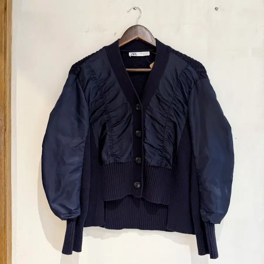 Japanese Vintage ZARA 니트 배색 네이비 가디건