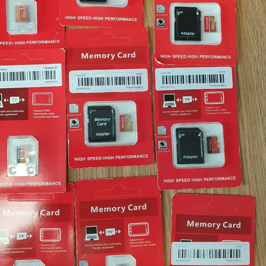 마이크로 SD 카드 512GB 미사용 새제품입니다