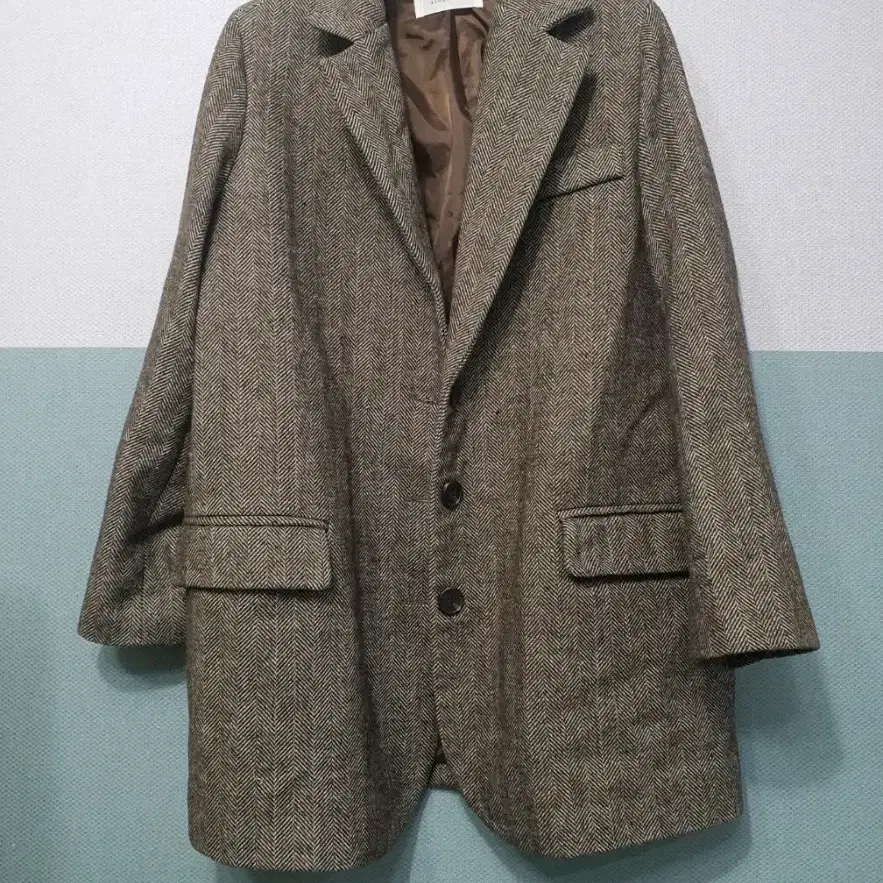새상품)헤링본자켓
