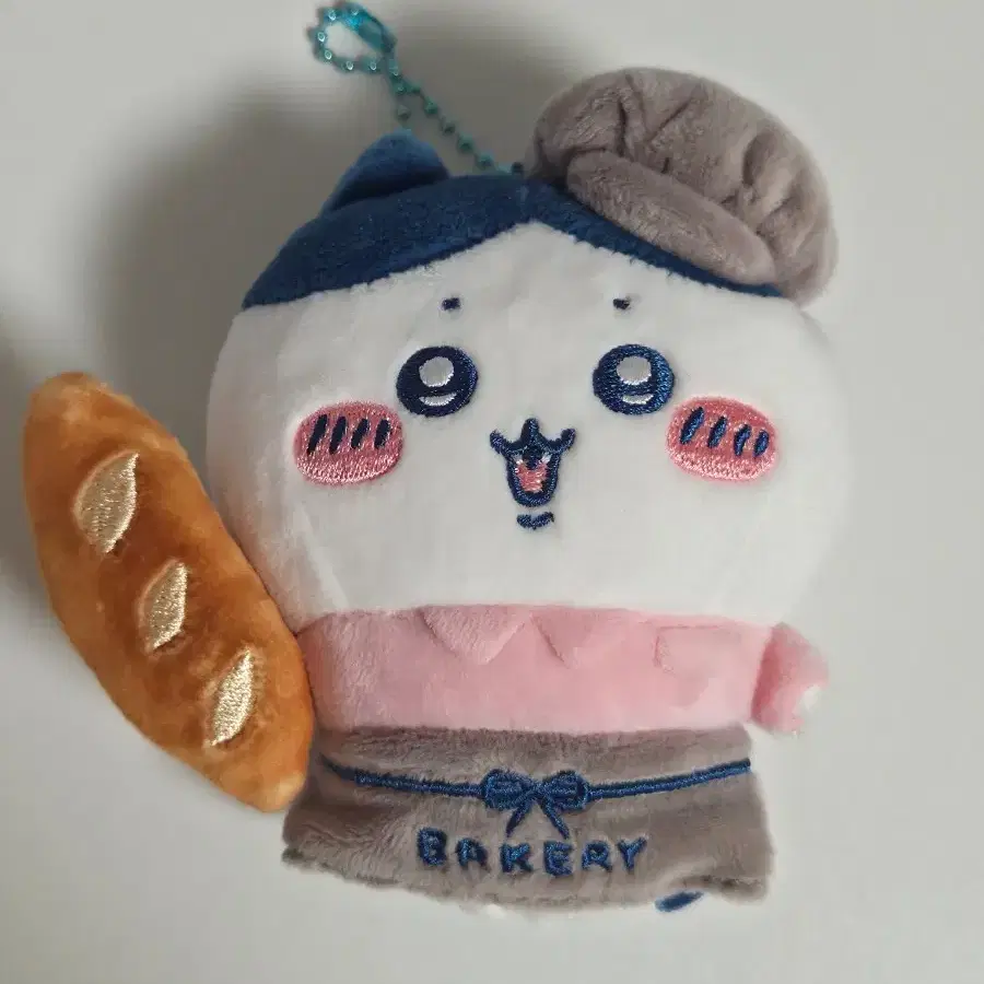 정품) 치이카와 베이커리 하치와레 마스코트 키링 누이 인형