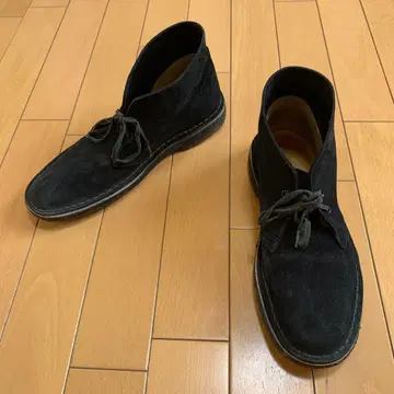 Clarks 디저트 부츠 블랙 스웨이드