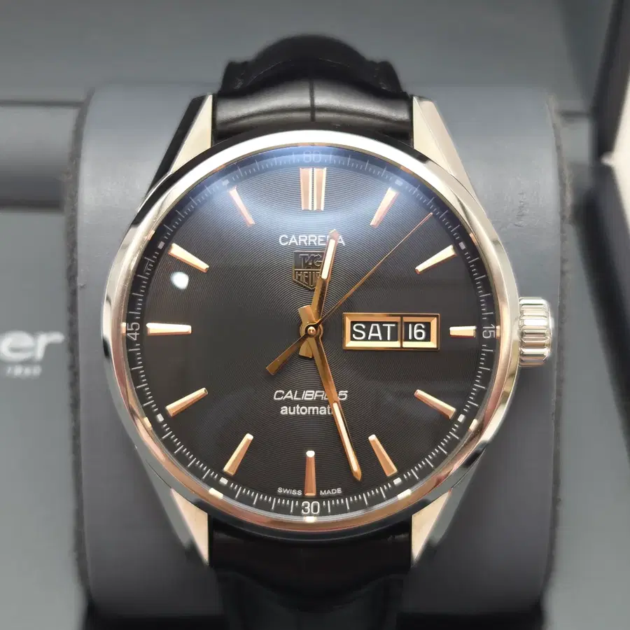 태그호이어 까레라 칼리버5 41MM 시스루백 오토매틱 남성용 시계 WAR201C-1