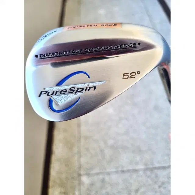 PURESPIN 다이아몬드 페이스 52도 A 어프로치 웨지.