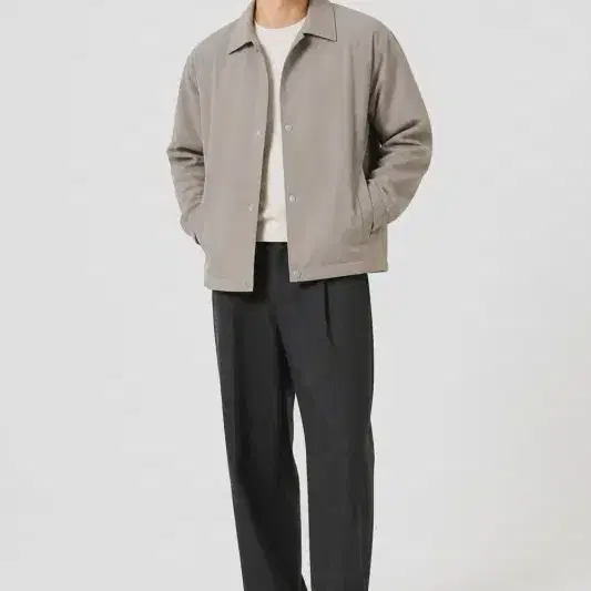 남105/일꼬르소 22FW 베이지 카라 블루종