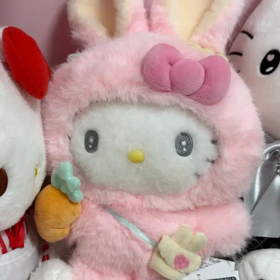 산리오 헬로키티 토끼 인형