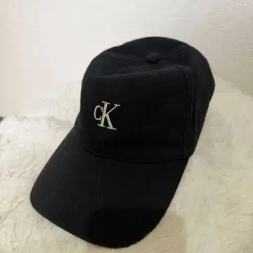 Calvin Klein CK 로고 캡 블랙