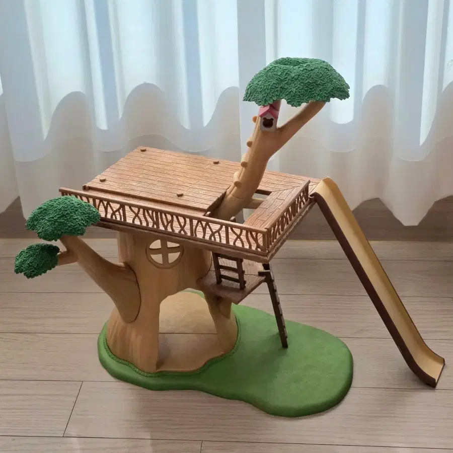 실바니안 트리하우스