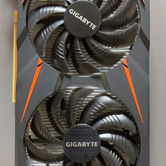 기가바이트 GTX 1060 6GB 그래픽카드