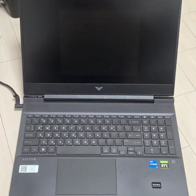 (직거래)HP 빅터스 i5-12500h 3060 게이밍 노트북(하자)