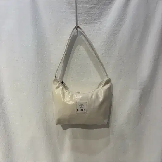 이미스 에나멜 호보백