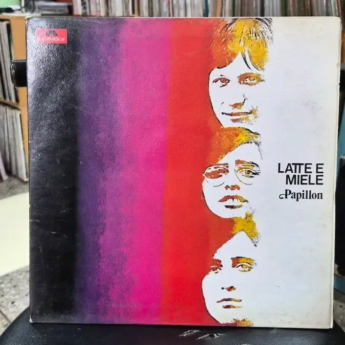 라떼 에 미엘레 Papillon LP