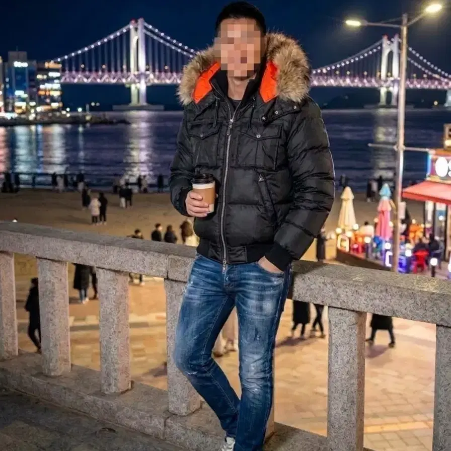 명품 디스퀘어드 패딩 48사이즈. 맥케이지 스톤아일랜드 무스너클 파라점퍼스