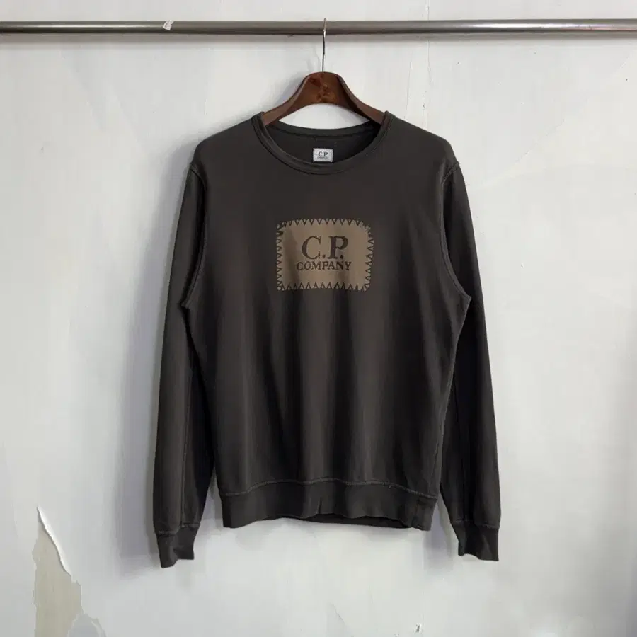 C.P. COMPANY 빈티지 로고 맨투맨 95-100사이즈