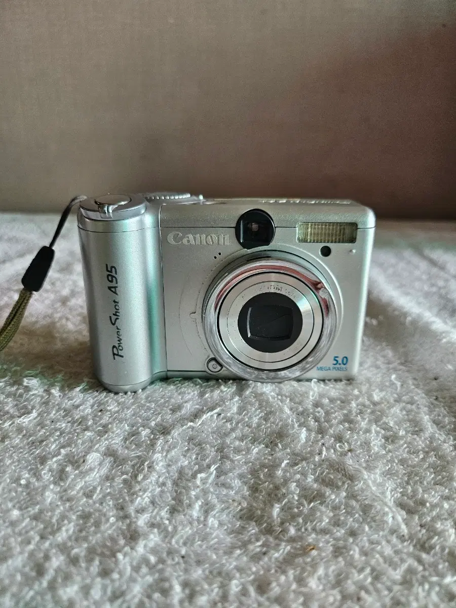Canon PowerShot A95 Digital Camera Silver