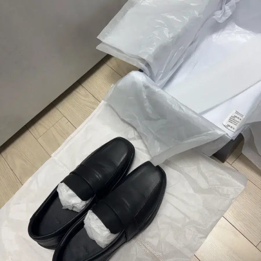 ( 새제품 ) 킨치 실버팽 260