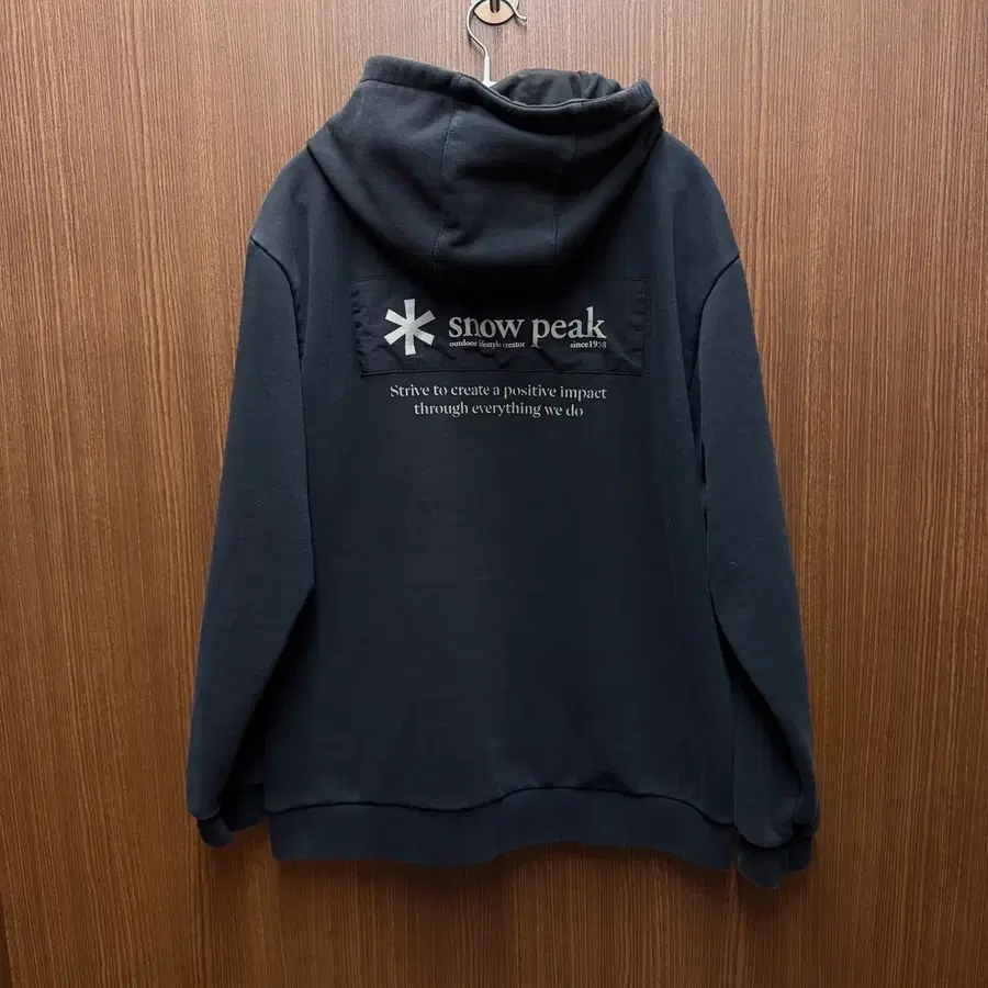 스노우피크 후드티 110