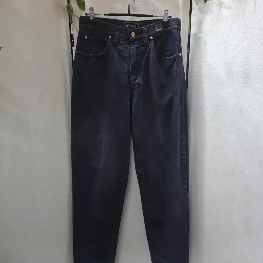 베르사체칑바지