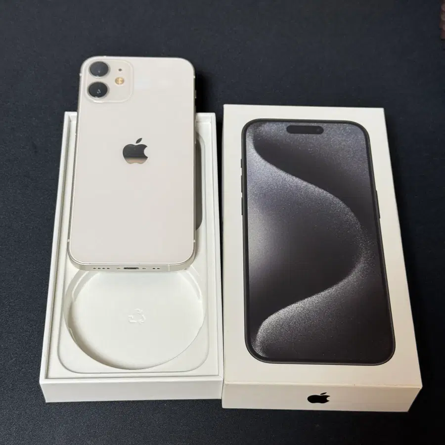 [판매] 아이폰 12 Mini 256GB 화이트 판매합니다.