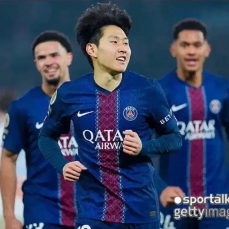 25/26 파리 생제르망(PSG) 홈 어센틱 No.19 이강인