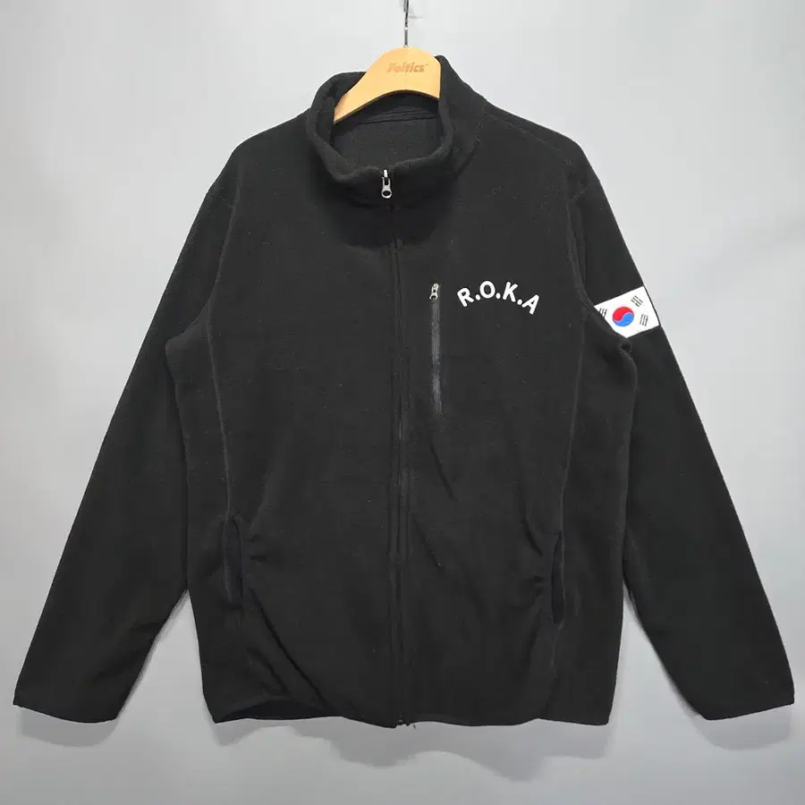 밀리브로 로카 ROKA 태극기 자수 플리스 집업 자켓 100